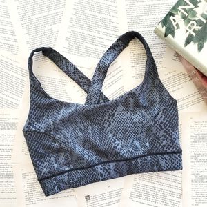 NWOT IVL COLLECTIVE Crossback Metallic Snake Sports Bra Size 10